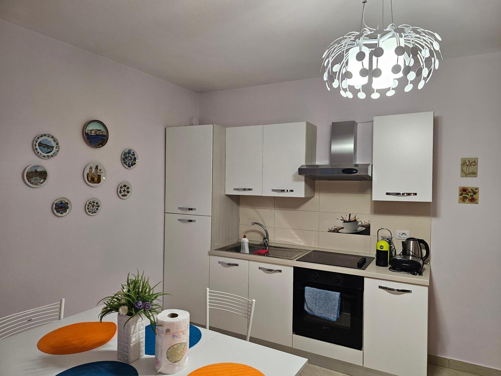Bral Apartments 8 Two-Bedroom Beachfront Dıraç Dış mekan fotoğraf