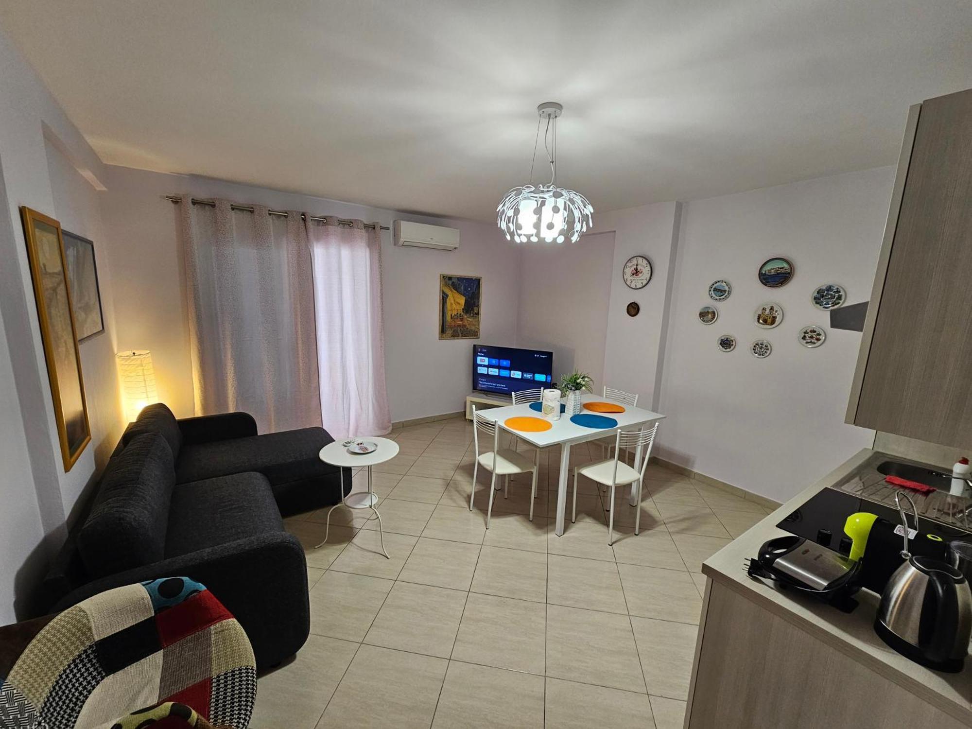 Bral Apartments 8 Two-Bedroom Beachfront Dıraç Dış mekan fotoğraf